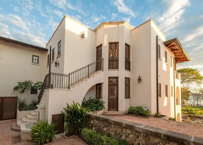 4 Bedroom Complex At Catalinas Villa *