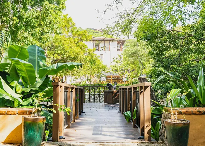 4 Bedroom Complex At Catalinas Villa *
