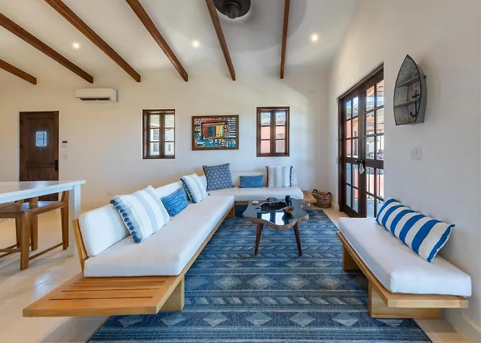 4 Bedroom Complex At Catalinas Villa