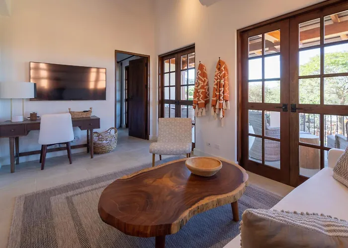 4 Bedroom Complex At Catalinas Villa Playa Danta