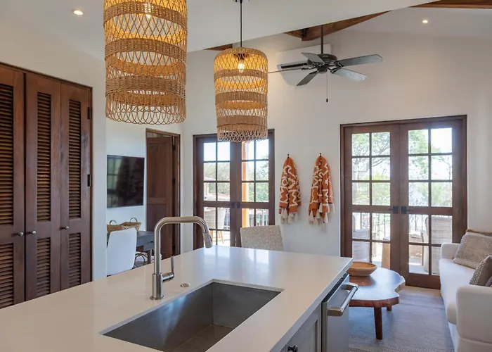 4 Bedroom Complex At Catalinas * Playa Danta